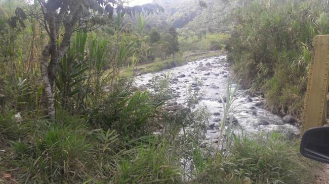 Todos los días Escuche la información local en Caracol Radio 5:45, 6:48, 7:48 y 8:45 a.m