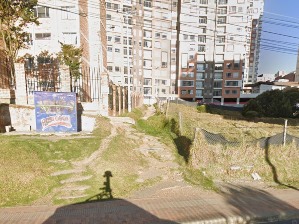 Alcaldía de Tunja y Universidad de Boyacá impulsan habilitación de sendero peatonal