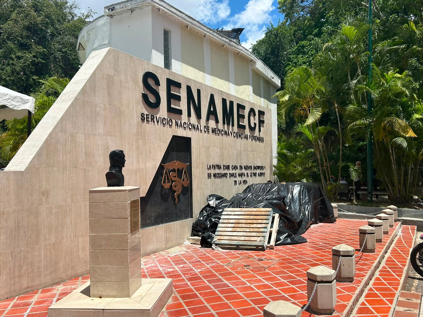 Morgue de Bello Monte en Caracas, Venezuela, sin insumos para manipular cuerpos. Foto: Caracol Radio
