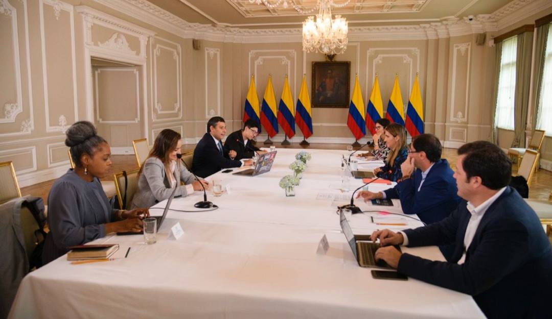 Se conocen reacciones por designación de la ministra de Salud. Foto: Twitter Carolina Corcho.