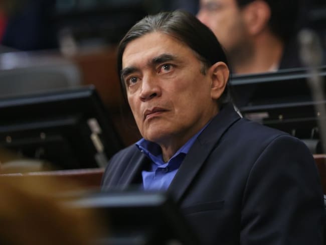 Senador Gustavo Bolívar.