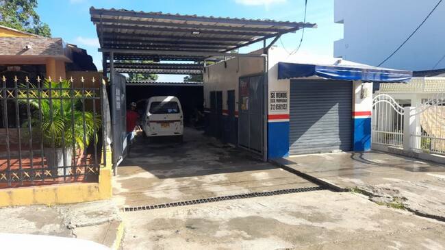 El negocio fue cerrado bajo el argumento del uso del suelo pese a que en los alrededores funcionan otros talleres hasta al aire libre