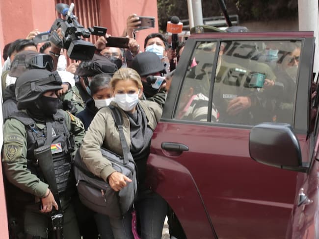 Traslado de Jeanine Áñez a una cárcel de La Paz