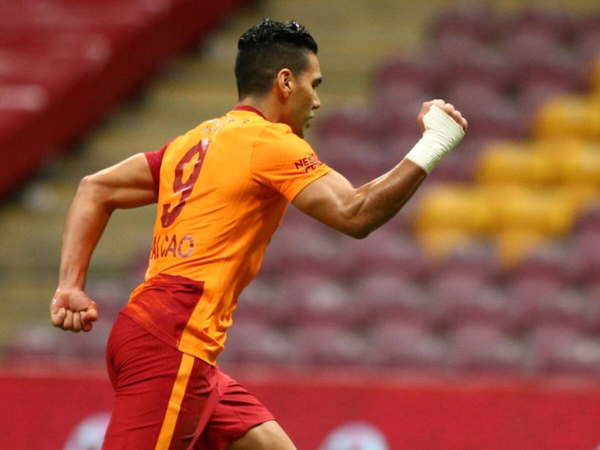 Galatasaray da buenas noticias sobre el posible regreso de Radamel Falcao