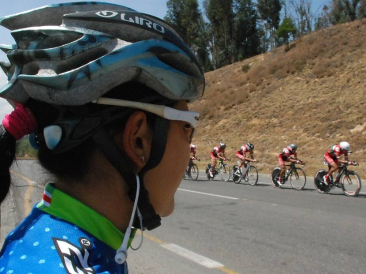 Luz Adriana Tovar y Roger Diagama, campeones nacionales de Ruta Elite y Sub-23