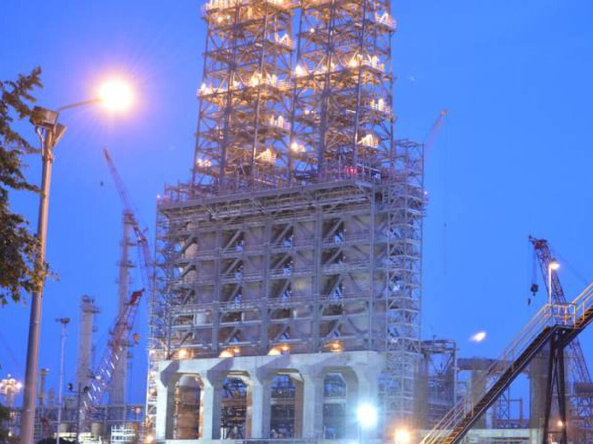 Orden de captura para ficha clave del desfalco a Reficar