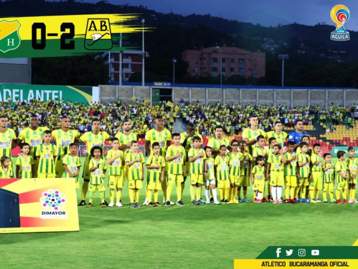 Video: Así recibieron al Atlético Bucaramanga en el aeropuerto