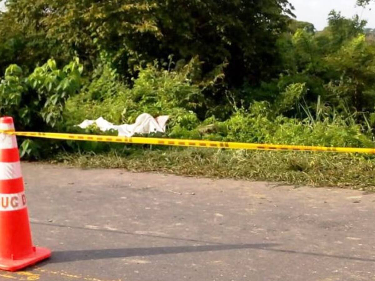 Hallan cadáver de un hombre en carreteras de Bolívar