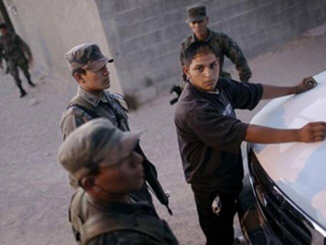 Una ONG acusa al Ejército mexicano de aplicar la tortura en la lucha contra los narcos