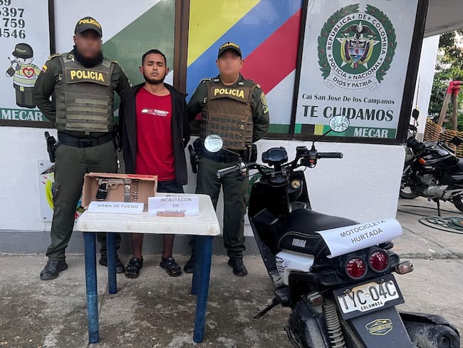 Capturan a sujeto con pistola y motocicleta hurtada en San José de los Campanos