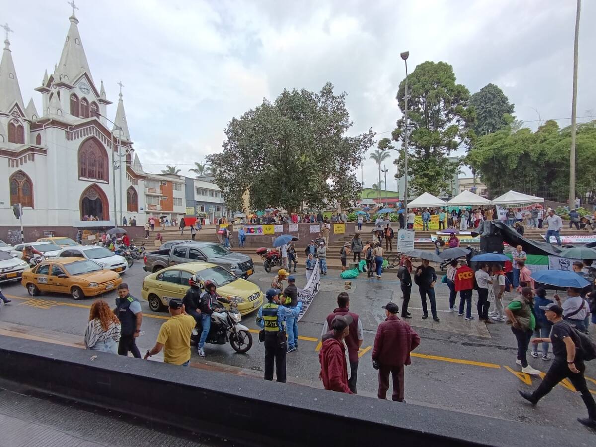 En Manizales, se desarrolló una nueva jornada de movilizaciones en apoyo a la reforma laboral