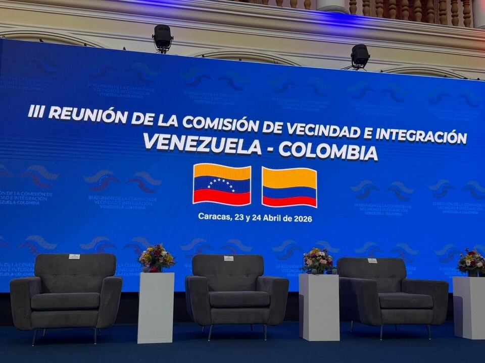 Comisión de Vecindad. / Foto: @freddybernalven en IG.