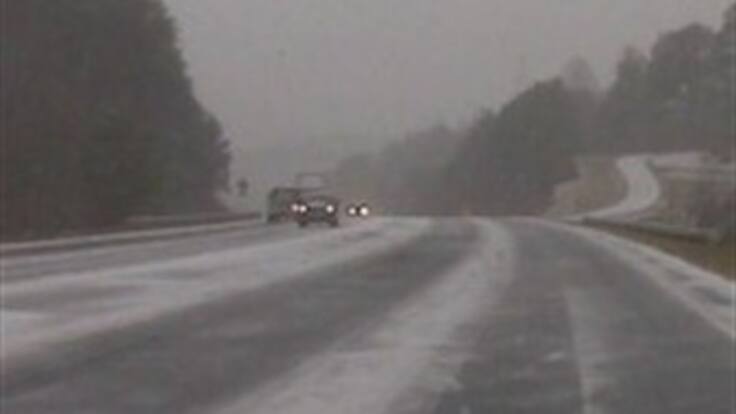 Policía reporta 14 vías con cierre total por el invierno