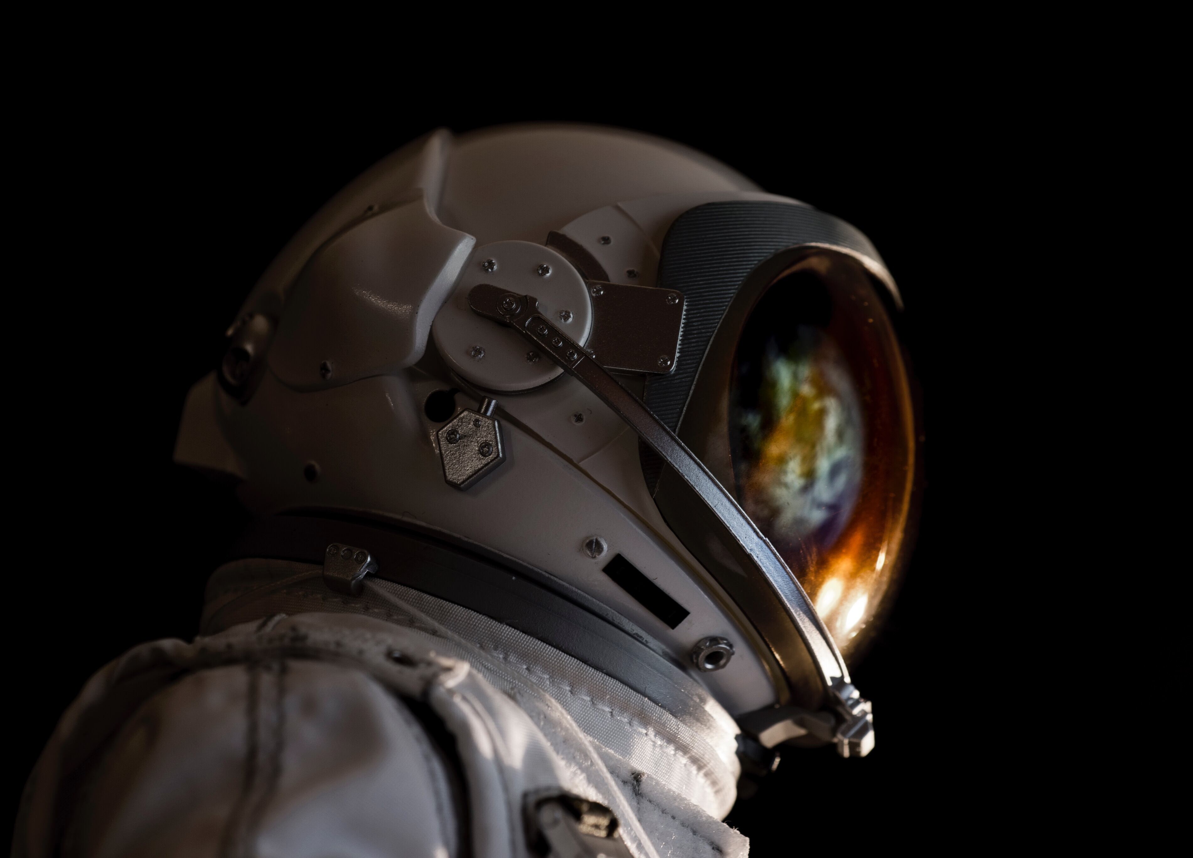 'Astronauta ruso' estafa a mujer de 65 años / Foto: GettyImages