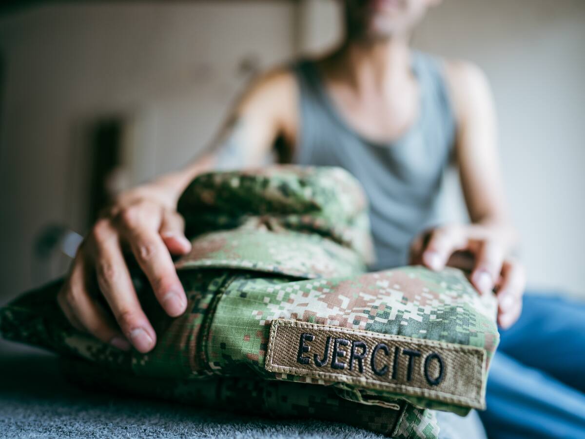 Sargento que reveló infiltración en el escuadrón de seguridad de Petro dice teme por su vida