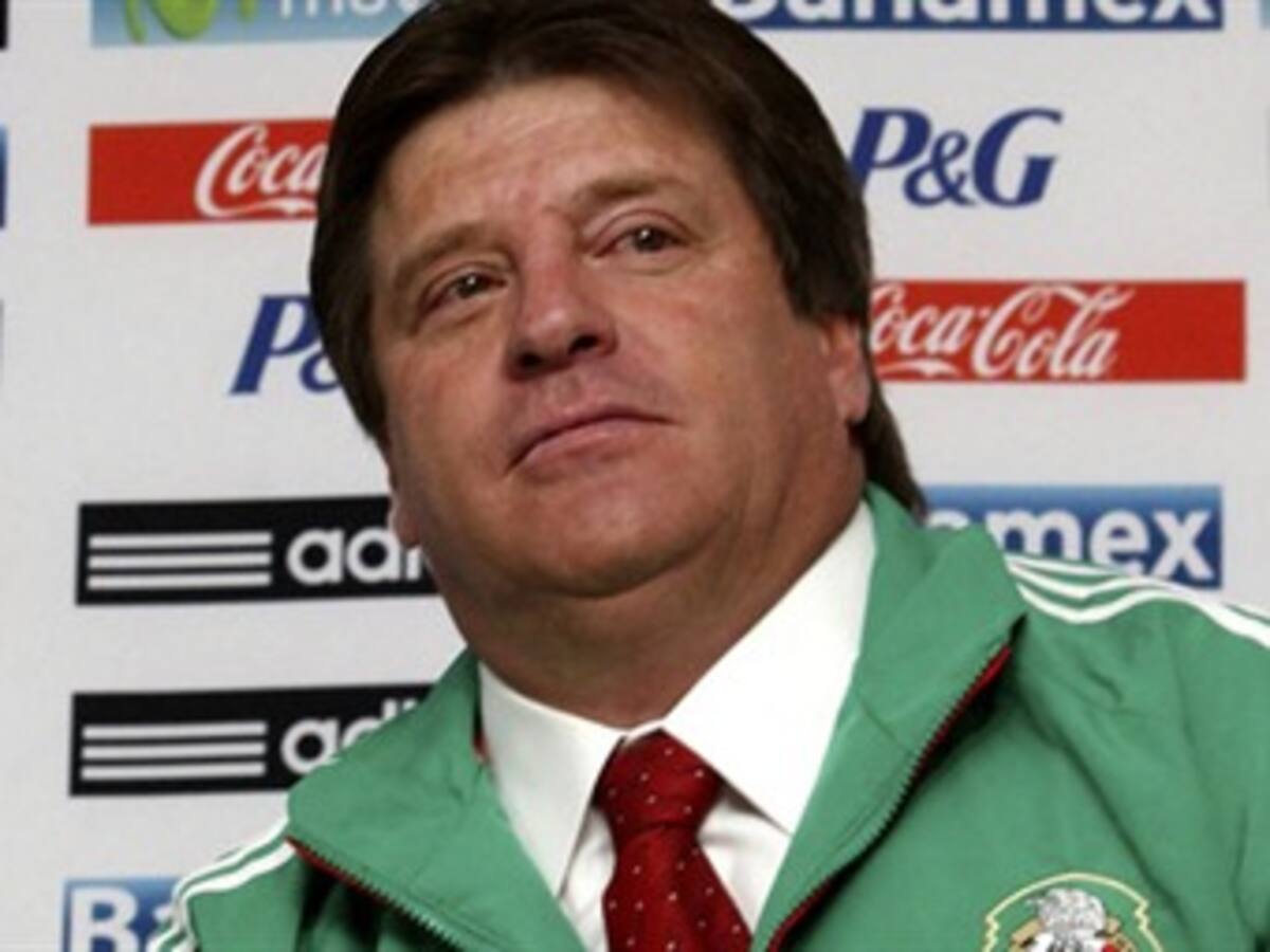 "Espero clasificar y seguir al frente de la selección": Miguel Herrera