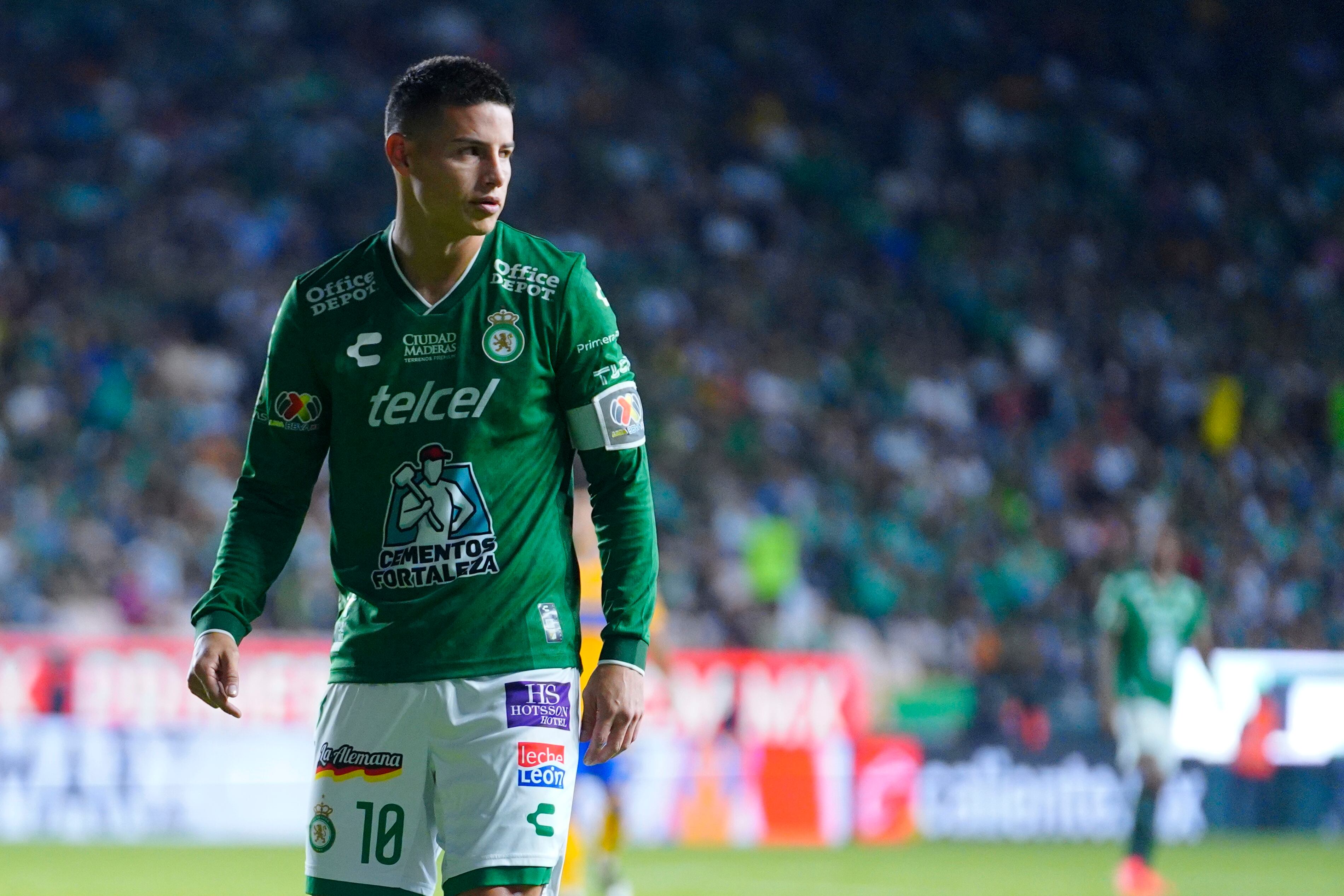 James Rodríguez, jugador de León en partido ante Tigres por el torneo Clausura 2025 Liga MX /Getty Images