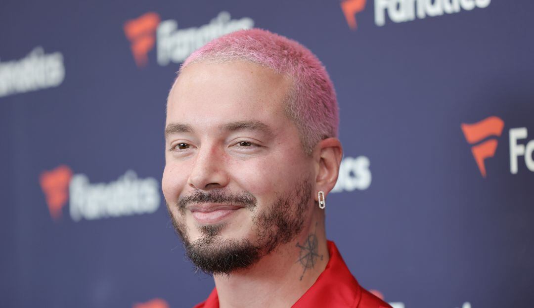 J Balvin agradeció por mensajes y oraciones para que su madre supere COVID