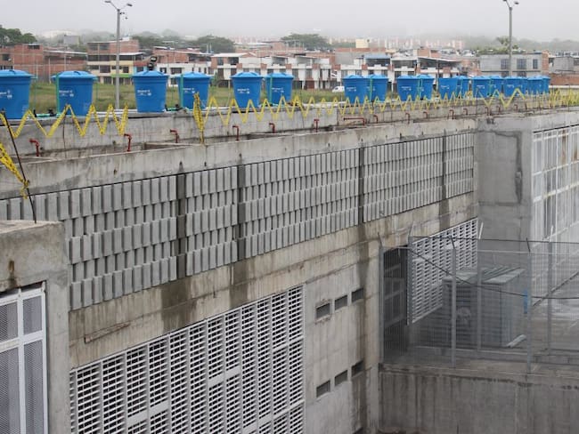 EE.UU. donará equipos de protección a cárceles de Colombia tras motines