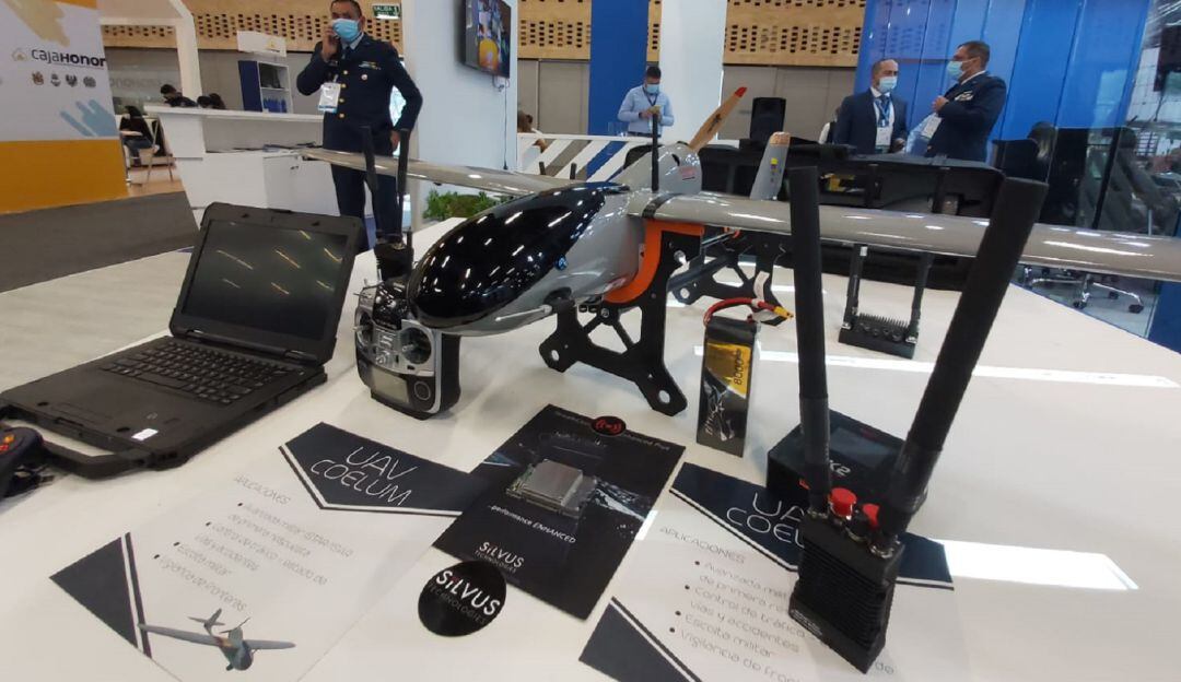 El sistema está compuesto por dos aeronaves y tiene un valor de 150 mil dólares. La entrega finalizará en diciembre.