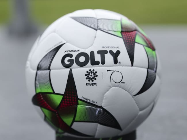 Balón oficial del Fútbol Colombiana.