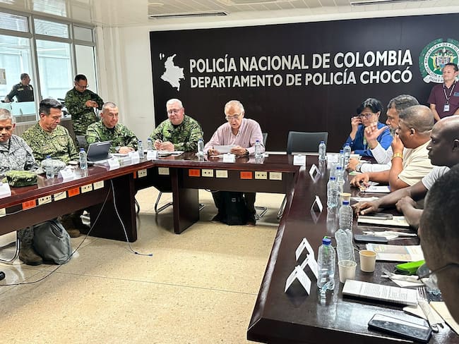 Ministro de Defensa anuncia medidas para fortalecer seguridad en el Chocó