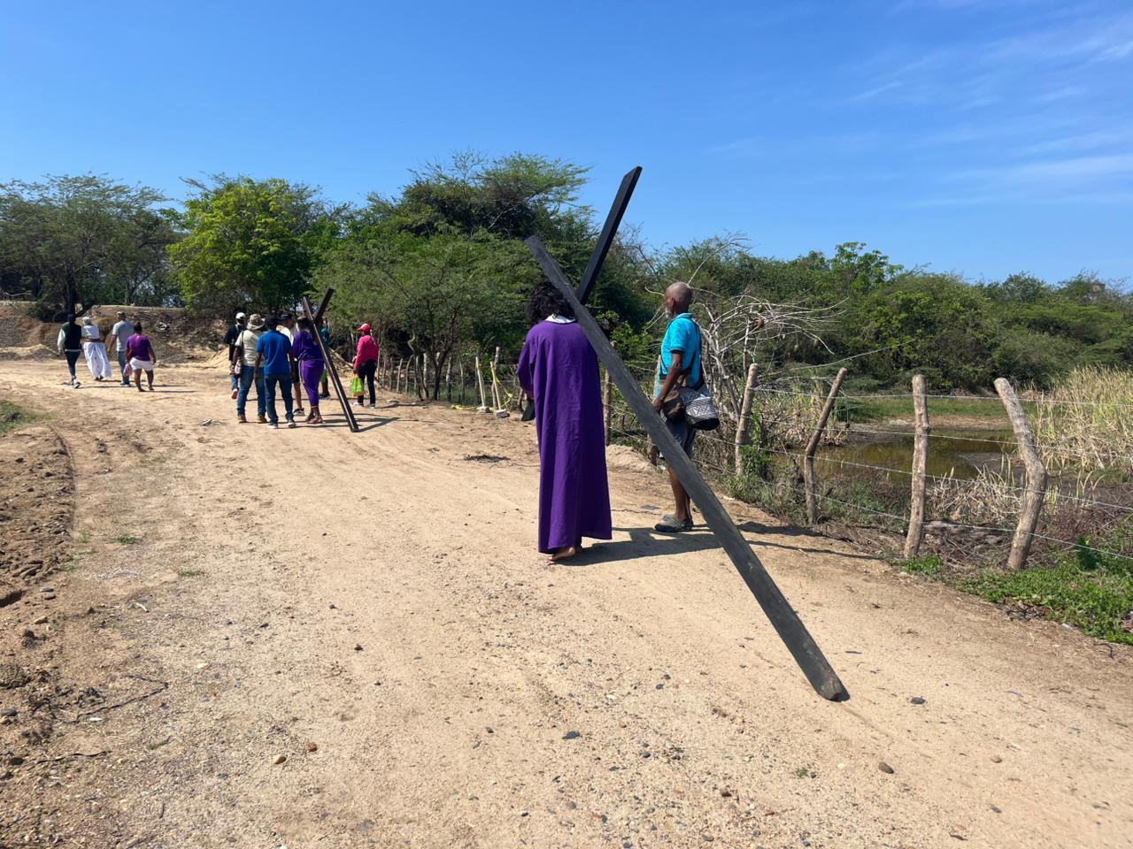Viacrucis en Santo Tomás. Foto: Caracol Radio.