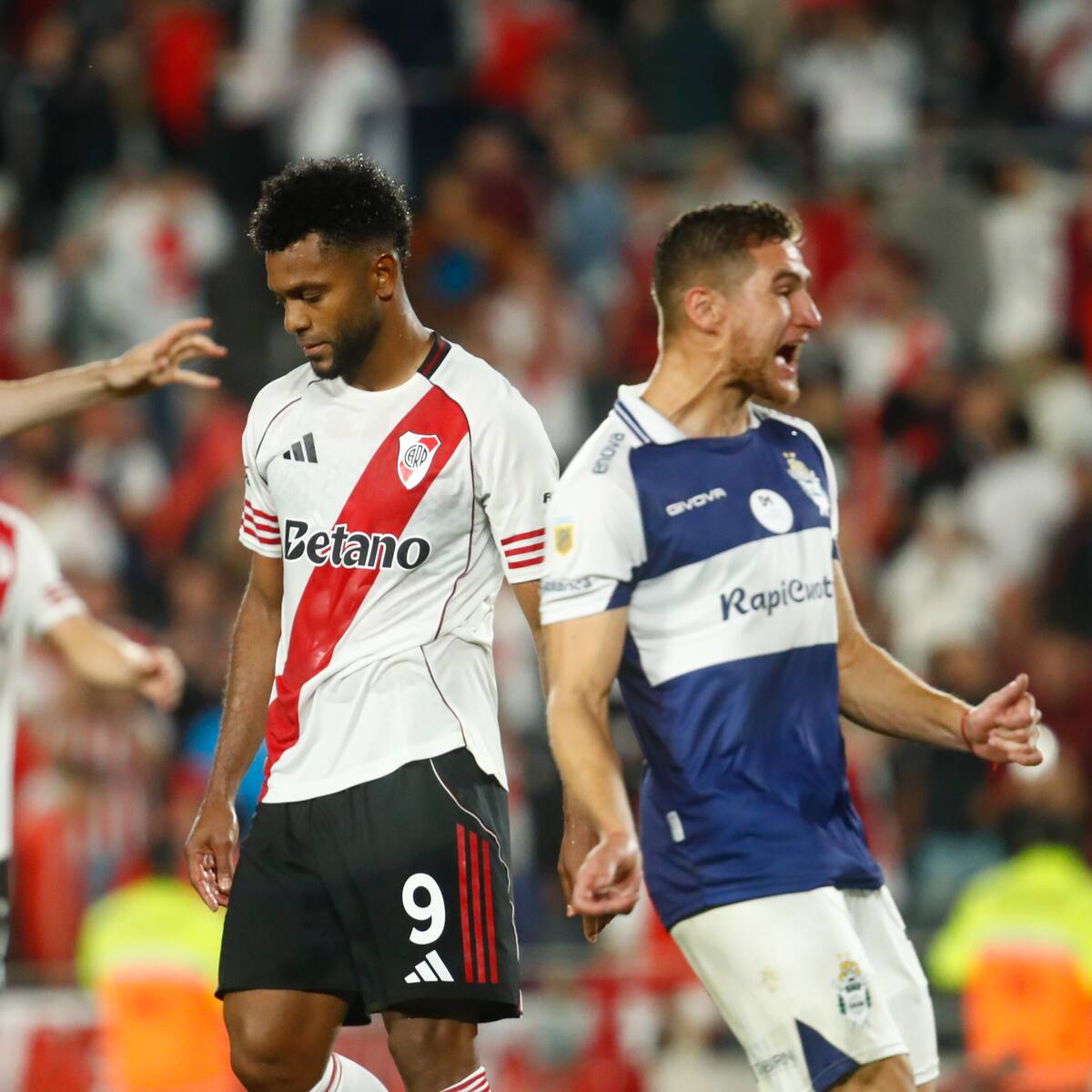 Video: Miguel Ángel Borja falló un penalti en el último minuto y no pudo evitar derrota de River