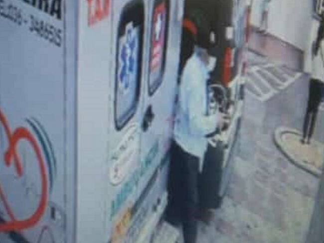 Adrián Mauricio Velasco, coordinador de traslado asistencial de Humanizar