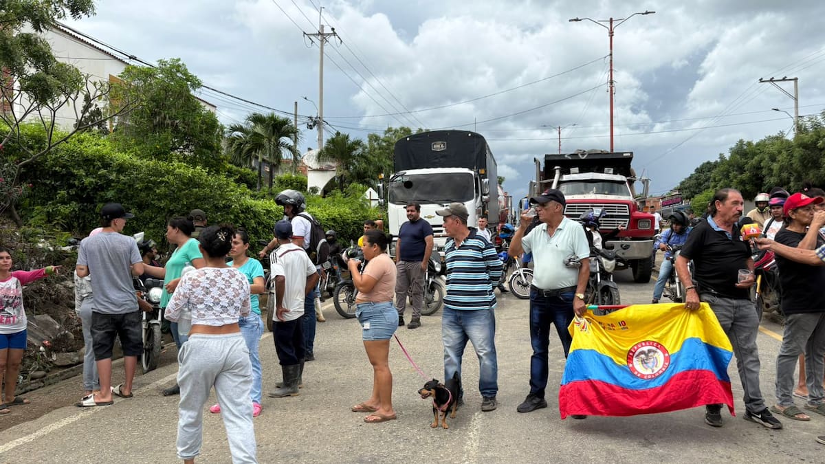 Comunidad de Navarro Wolf en Villa del Rosario exigen el continuo suministro de agua potable