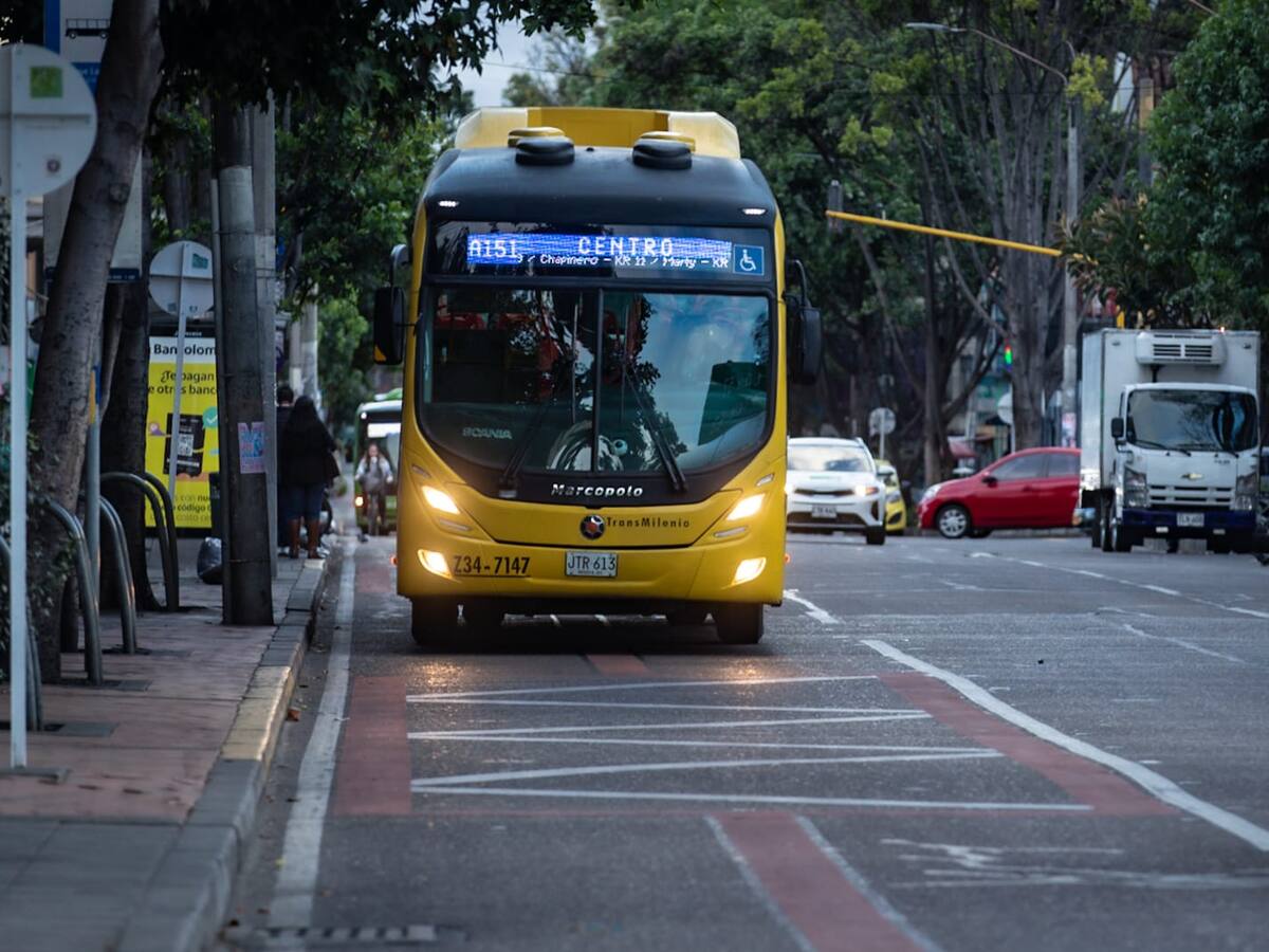 Comenzó a operar carril preferencial para SITP por la Carrera 13 en Bogotá