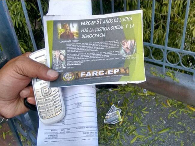 Con videos de seguridad buscan responsables de petardo en Medellín