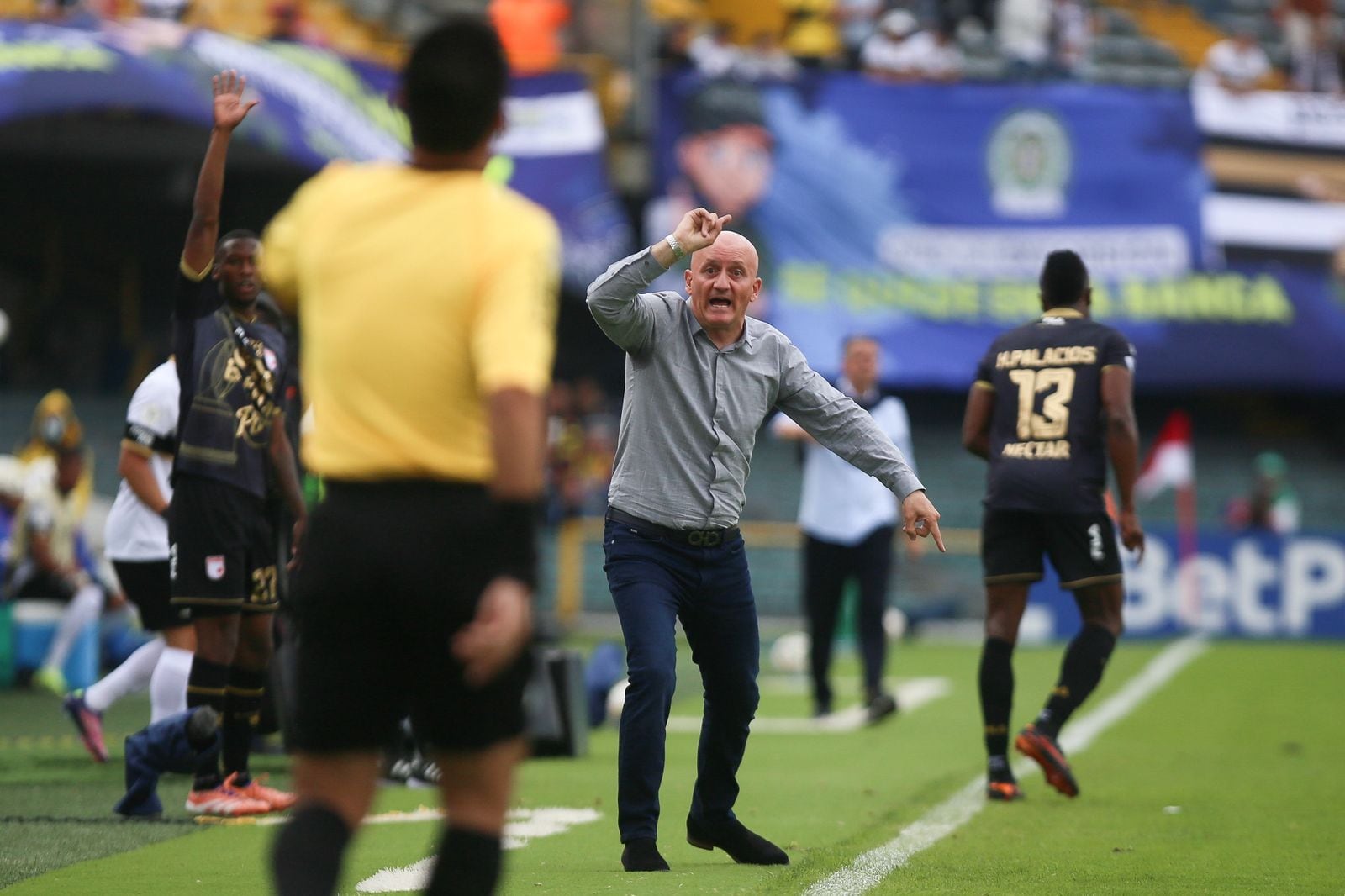 “No digan boludeces”: Repetto, duro contra hinchas de Santa Fe por rumores de pelea con Rodallega / Colprensa