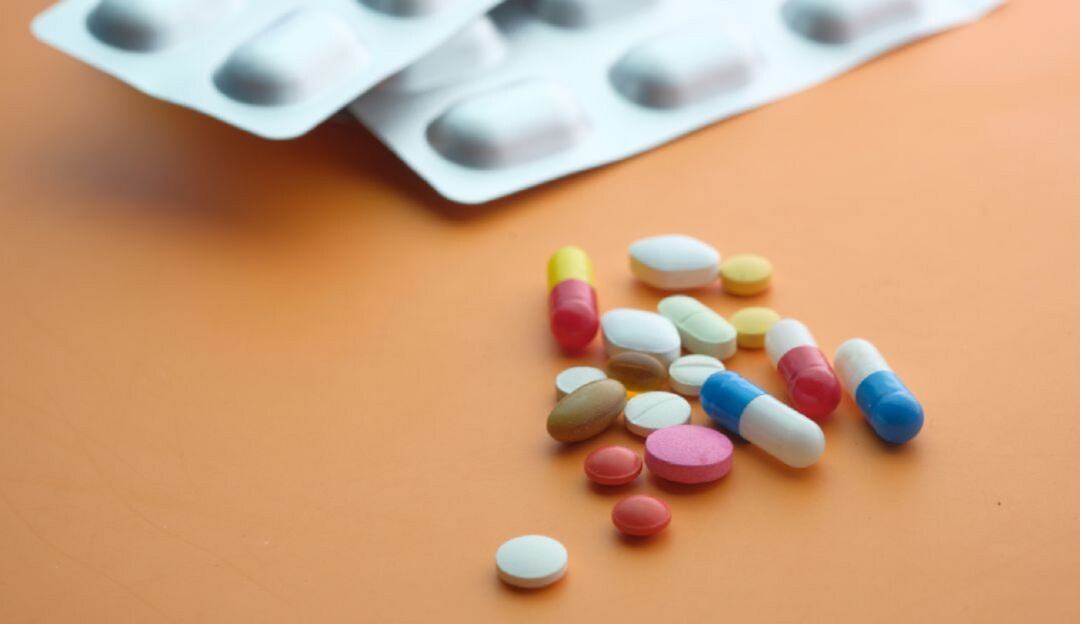 Médicos piden no automedicarse para el COVID-19