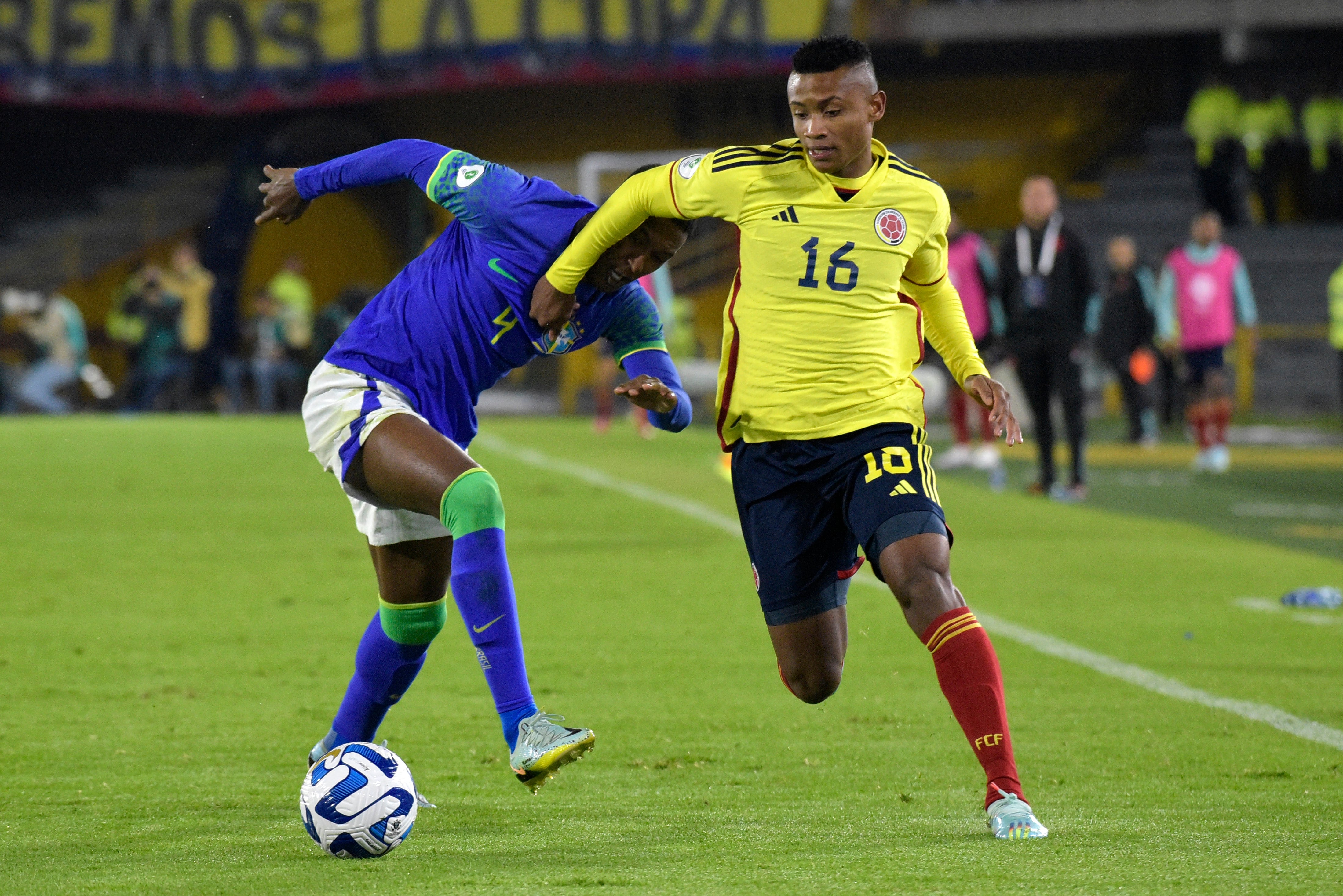 Óscar Cortés fue el goleador de Colombia en el Sudamericano Sub-20. (Photo by Guillermo Legaria Schweizer/Getty Images)