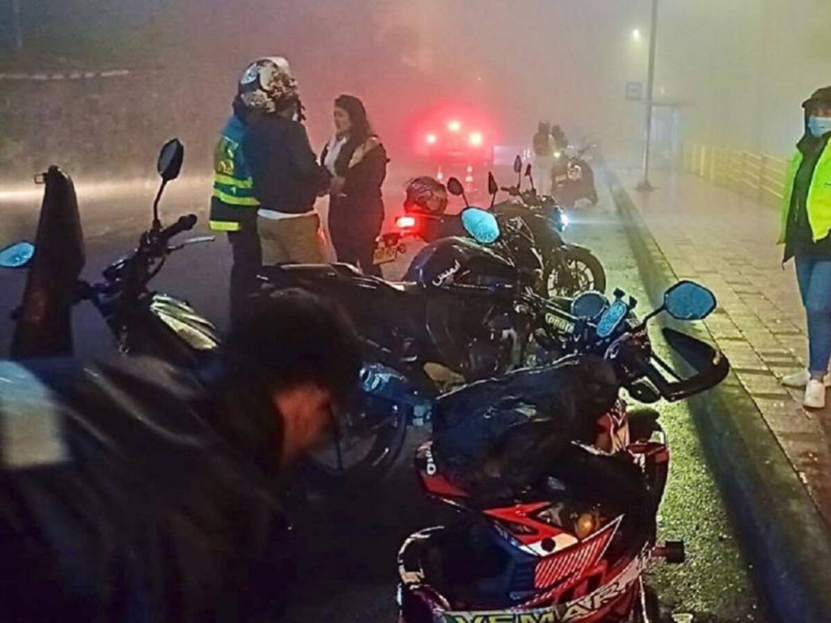 Motociclistas en Manizales deben renovar el permiso de movilidad nocturno
