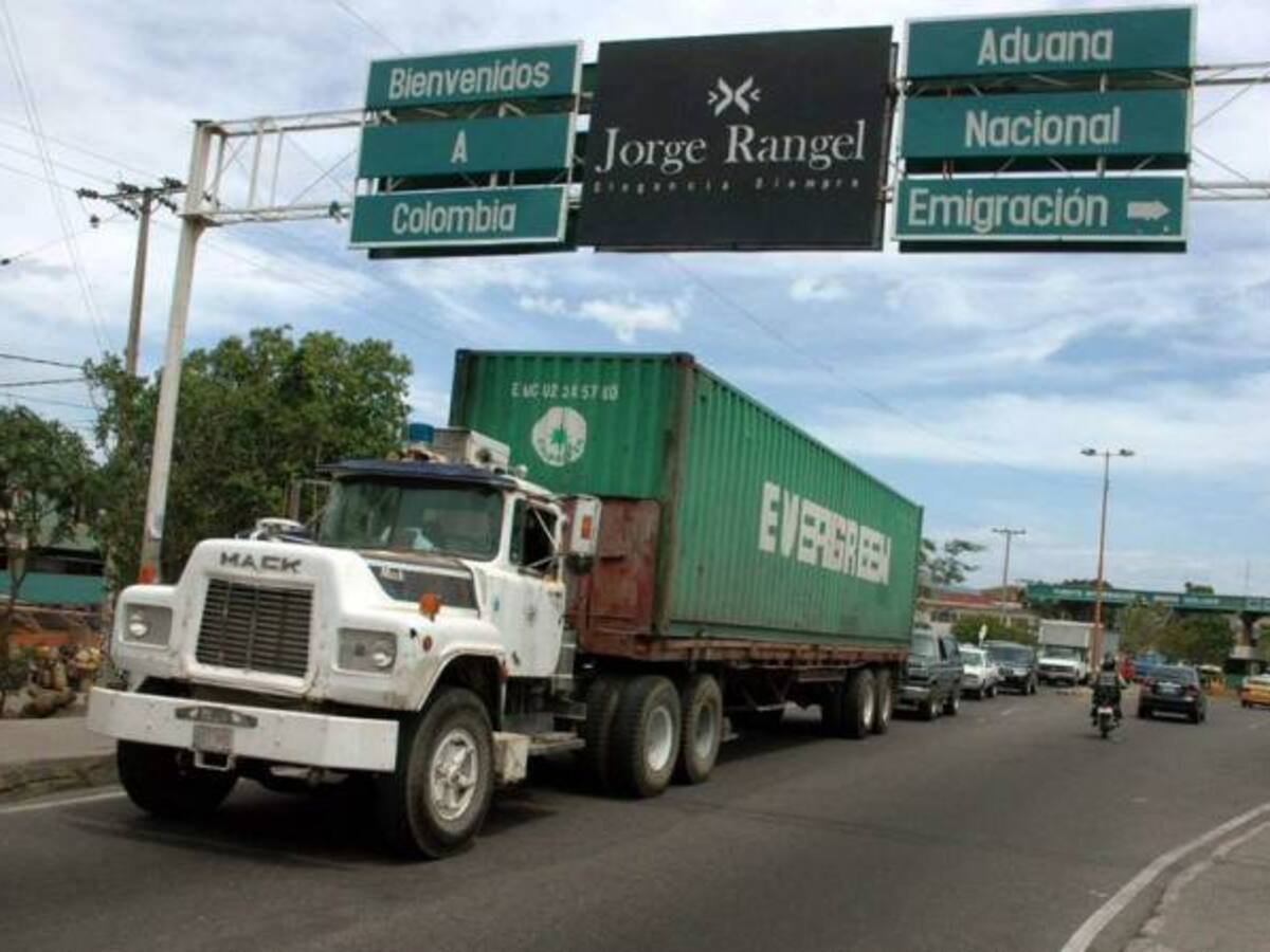 Empresarios piden al gobierno no mezclar política con comercio en la frontera