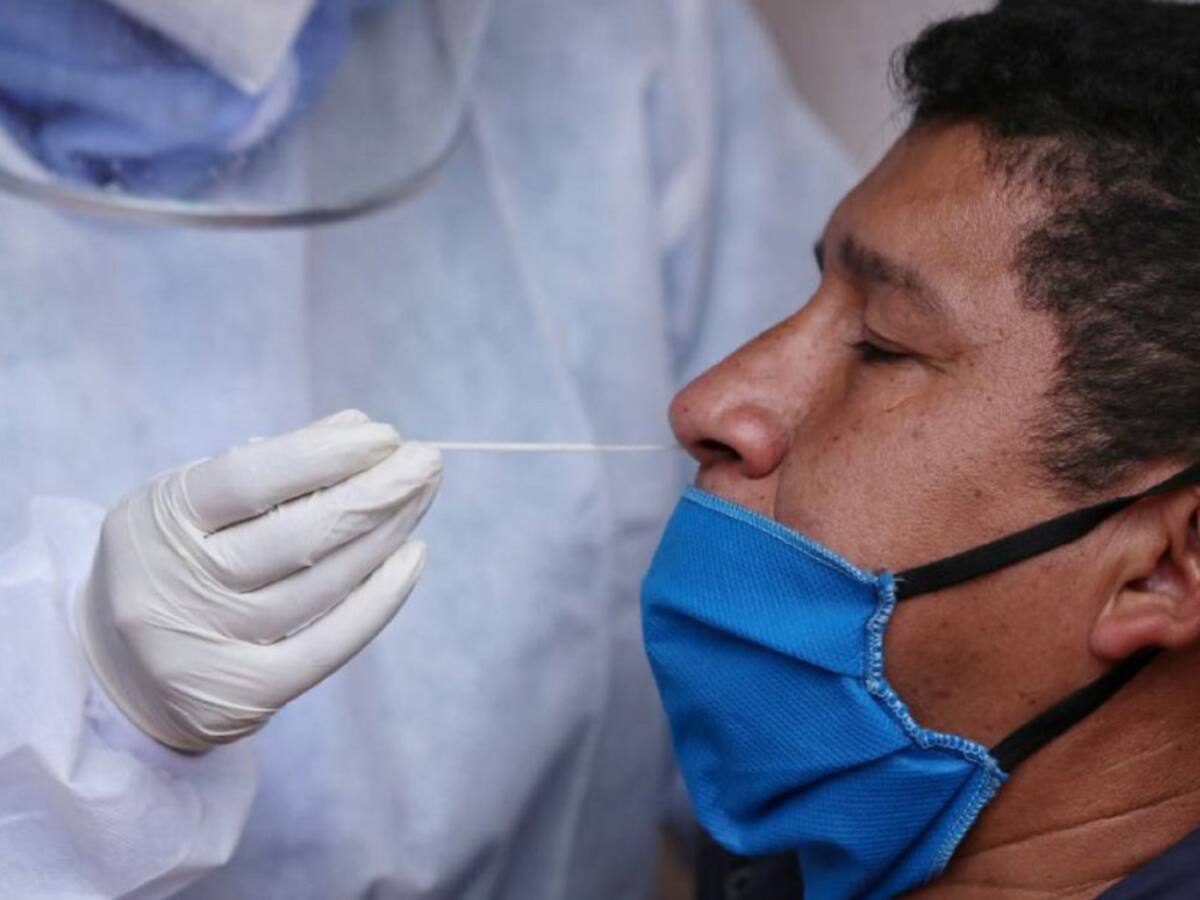 Reclaman agilizar entrega de pruebas de Coronavirus