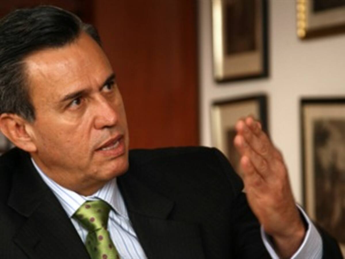 Soneto al ministro Lizarralde