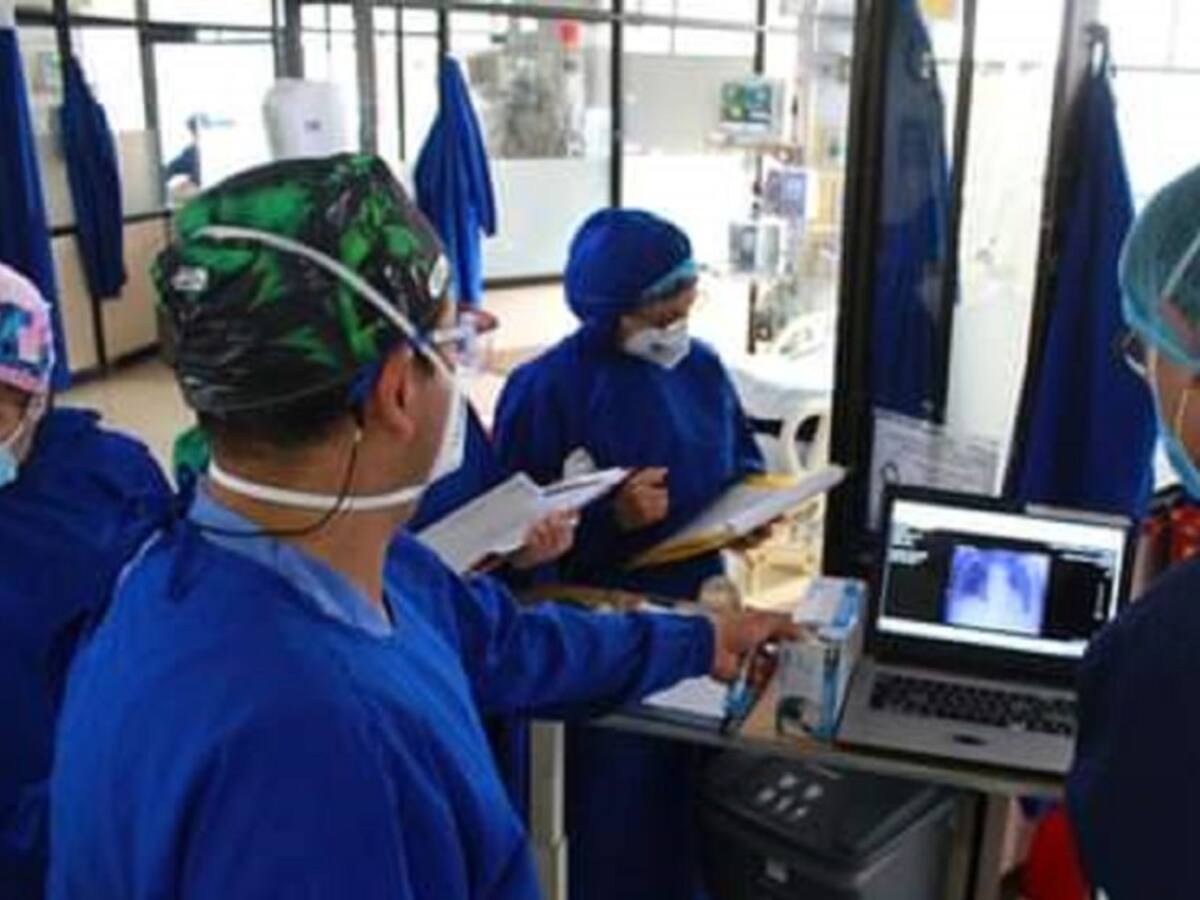 En un 100% ha incrementado la carga laboral para el personal de la salud