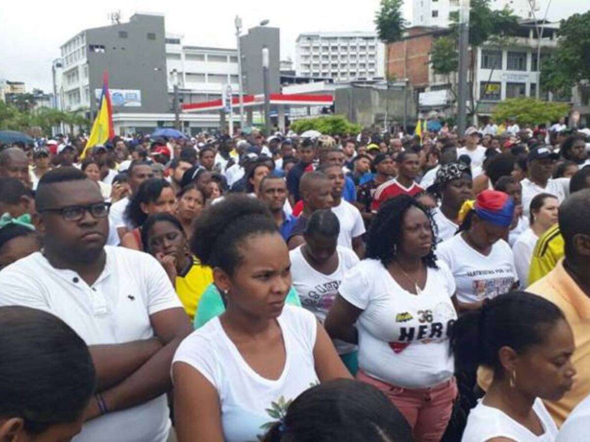 Diócesis de Buenaventura lidera caminata por la vida y la tranquilidad