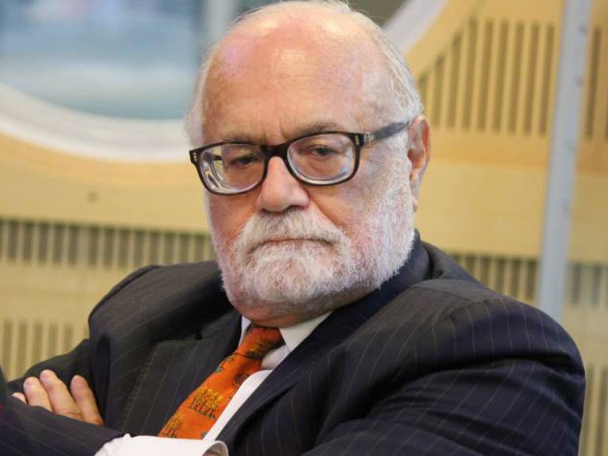 El plebiscito estorba la legitimidad de los acuerdos: Yepes