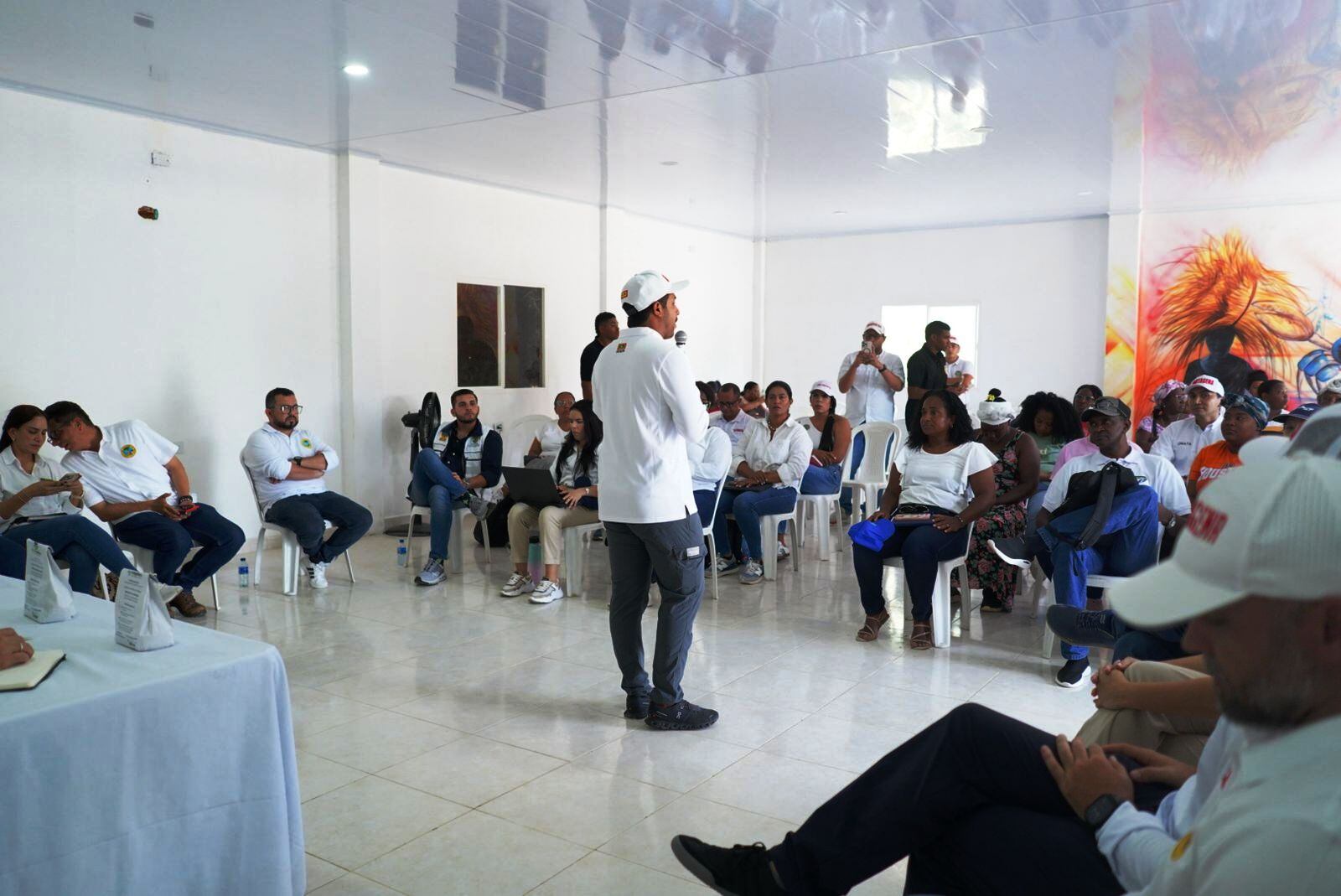 Alcaldía Mayor de Cartagena reafirma compromisos con comunidades de Puerto Rey y El Zapatero