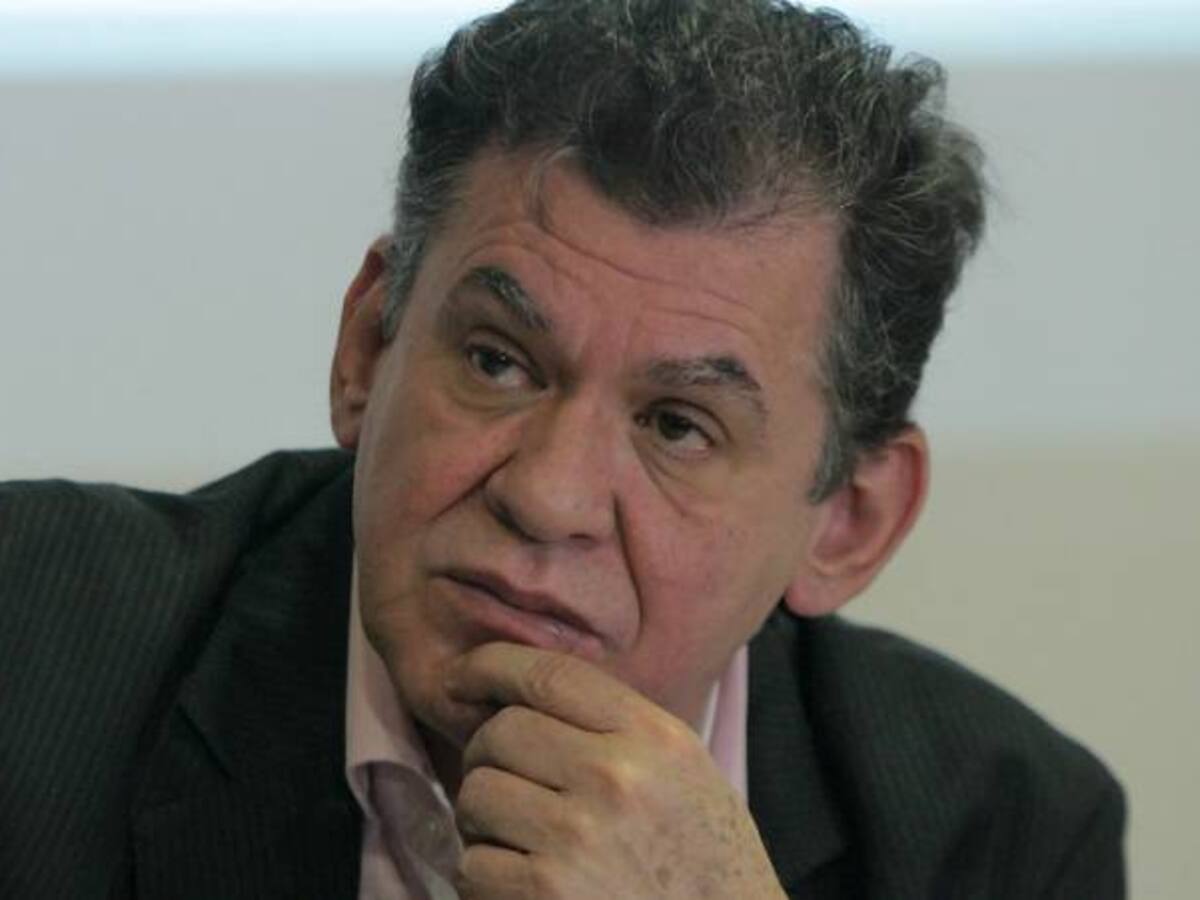 Zonas de ubicación no serán "ralitos" ni "caguanes": Leon Valencia