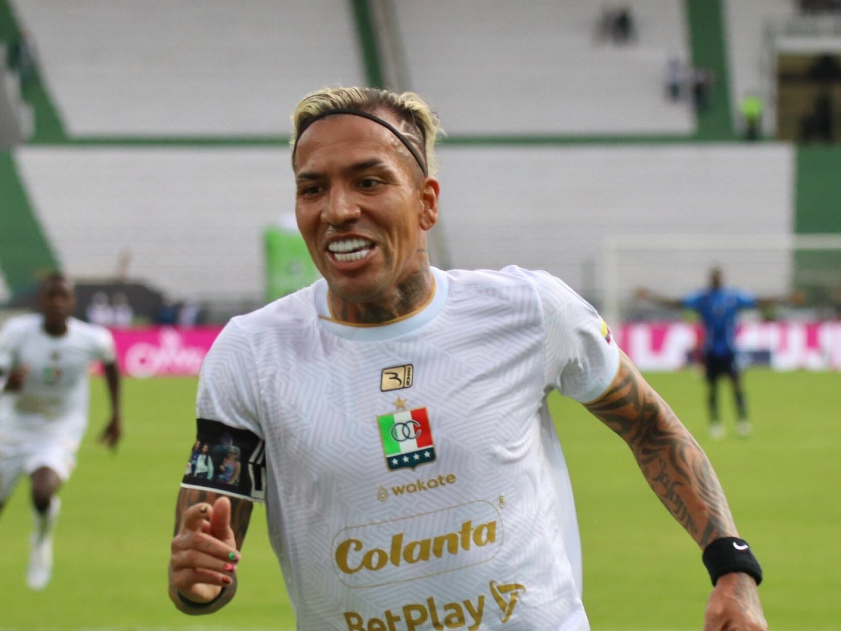 Dayro Moreno festeja el tanto del triunfo para el Once Caldas / Twitter: @oncecaldas.