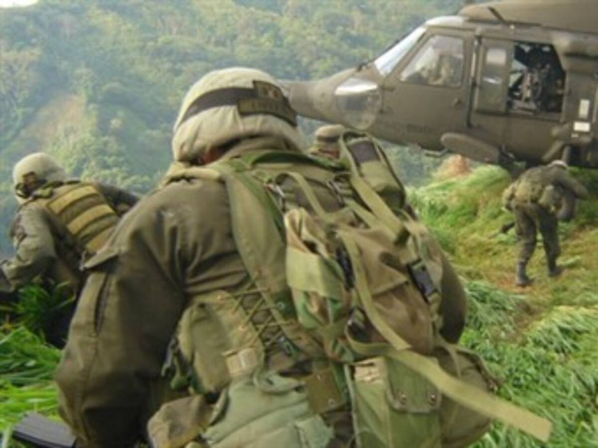 Un policía muerto y otro herido dejan hostigamientos de las Farc en Retorno, Guaviare