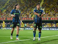 VILLARREAL, SPAIN - SEPTEMBER 14: Cucho Hernandez of Real Betis Balompie celebrates after scoring his team's first goal during the LaLiga EA Sports 2026/27 match between Villarreal CF and Real Betis Balompie at Estadio de la Ceramica on September 14, 2026 in Villarreal, Spain. (Photo by Francisco Macia/Getty Images)