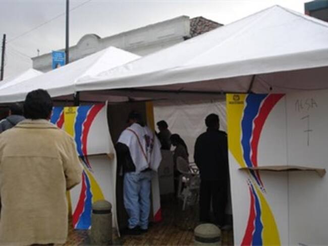 Partidos buscan acuerdos para la elección del CNE