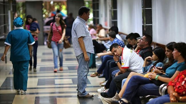 Atención a venezolanos