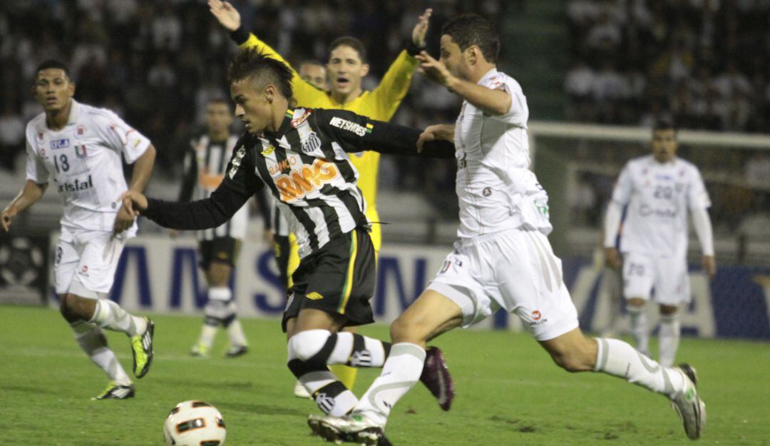 Once Caldas 0 - 1 Santos en la Copa Libertadores 2011